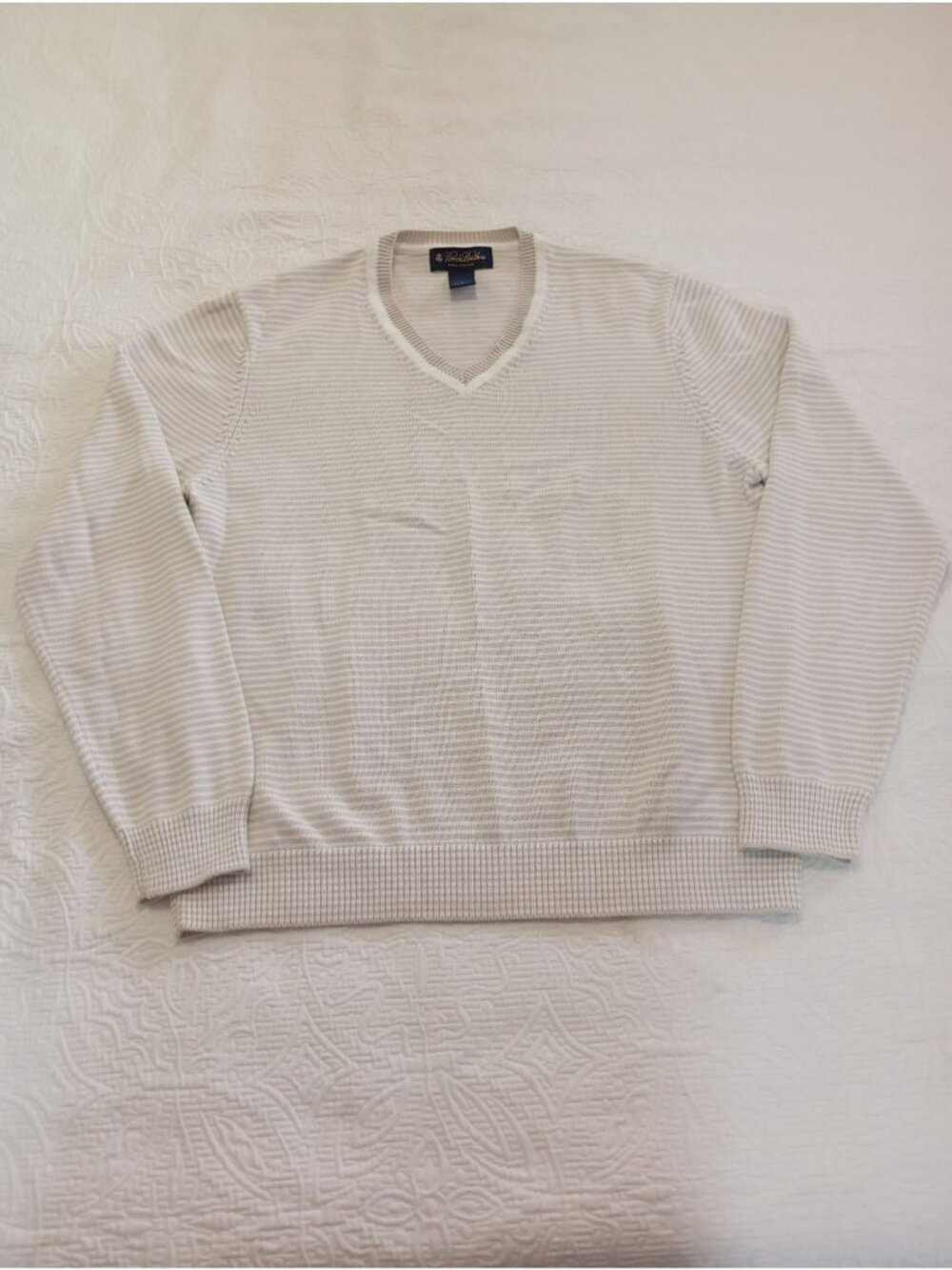 Brooks Brothers Mens Small Beige Striped V-Neck Pima Cotton Sweater